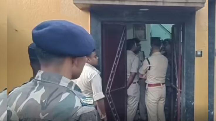 The verdict in Malegaon blast case came after 17 years, all 7 accused including Sadhvi Pragya Thakur were acquitted, BJP said Congress should answer saffron terrorism (9)-0B0AMXQQyL.jpg